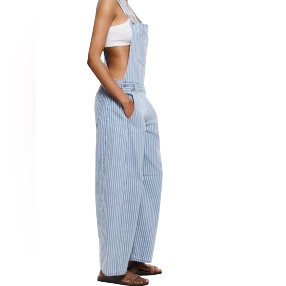 Abercrombie & Fitch Light Blue Striped Jeans Overalls Sz XS